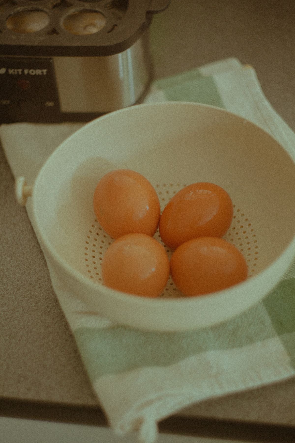 Stainless Steel Kitchen Colander - view 1